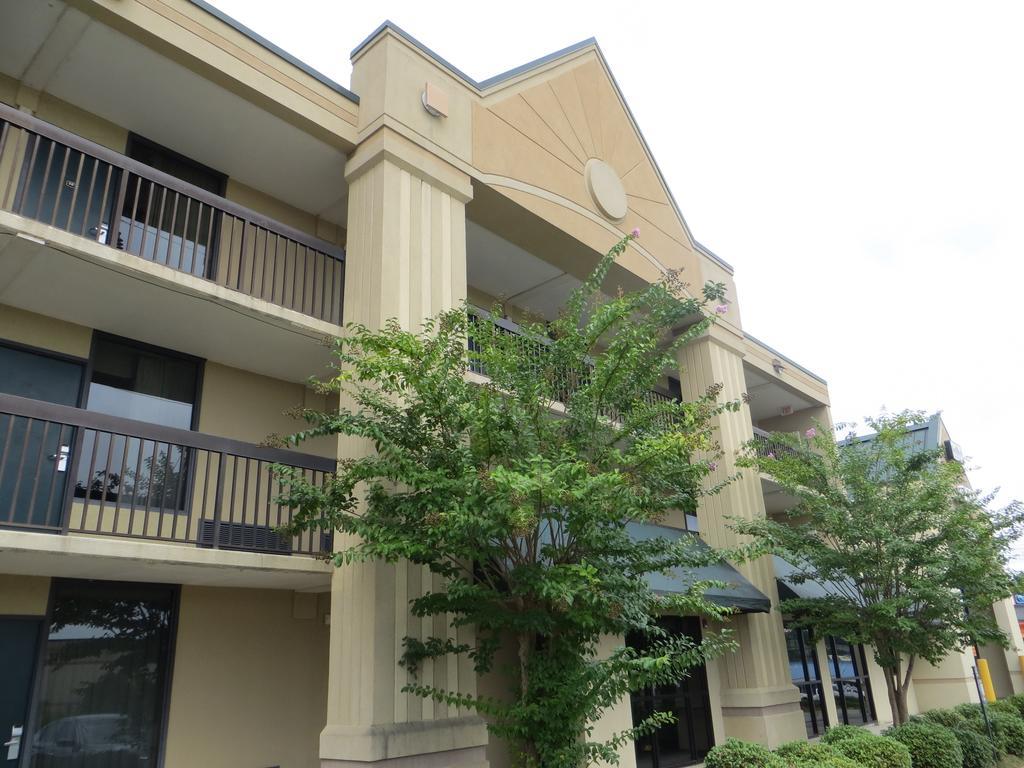 Budgetel Inn & Suites Μαίηκον Εξωτερικό φωτογραφία